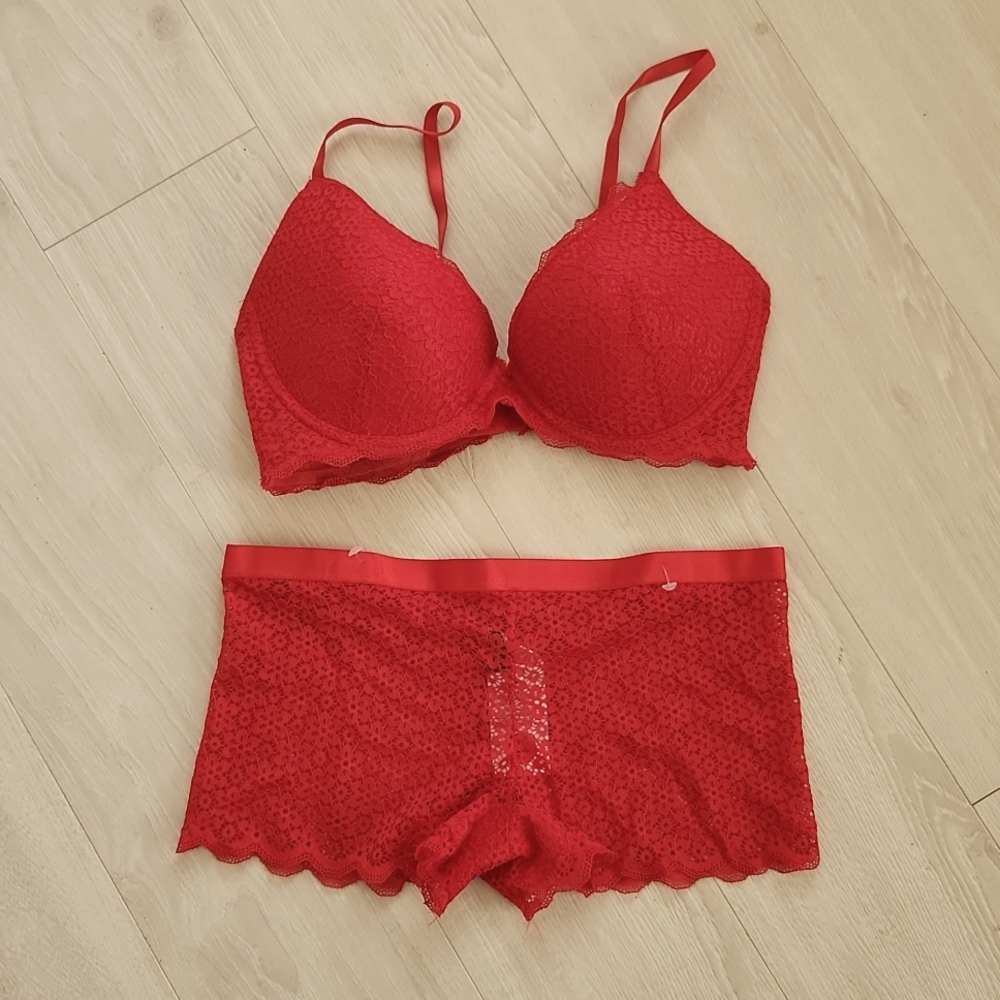 Bra and Panty Set